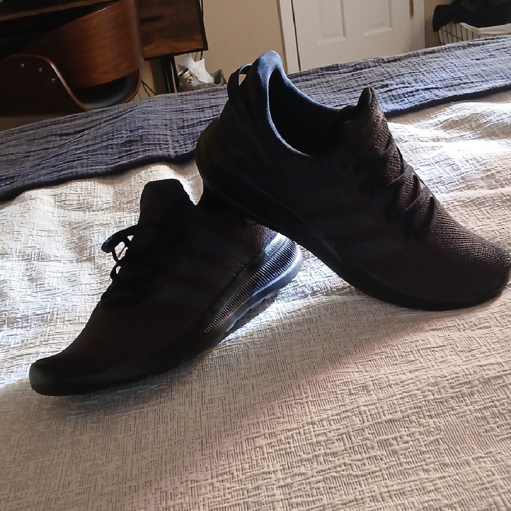 adidas Men's Black Sneakers